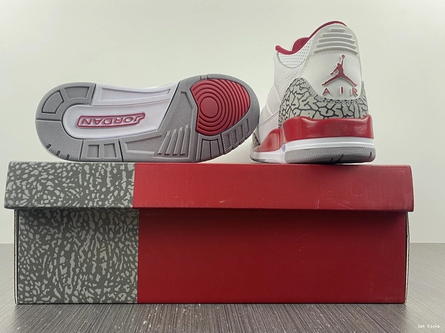 3 Red Cardinal Jordan Retro - CT8532-126 0126